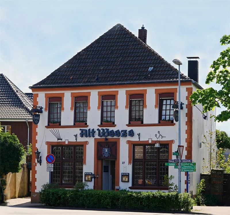Alt Weeze