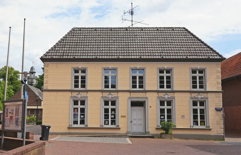 Bücherei St. Cyriakus am Alten Markt in Weeze 2026
