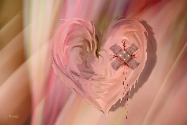 Ein verletztes rosa Herz mit Pflaster schwebt vor einem abstrakten Hintergrund. Ein feiner Riss und rote Tropfen symbolisieren Schmerz, Verlust und Heilung.